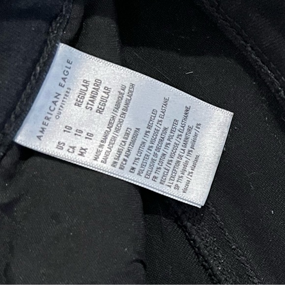 American Eagle Black Distressed Skinny Jeans - Picture 6 of 6